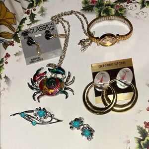 Jewelry bundle!  Crab Pendant Necklace with Earrings Set
